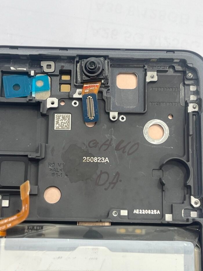 Samsung Galaxy S21 FE : caméra avant – Image 2
