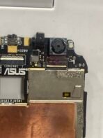 Asus ZE551ml: camera avant originale – Image 2